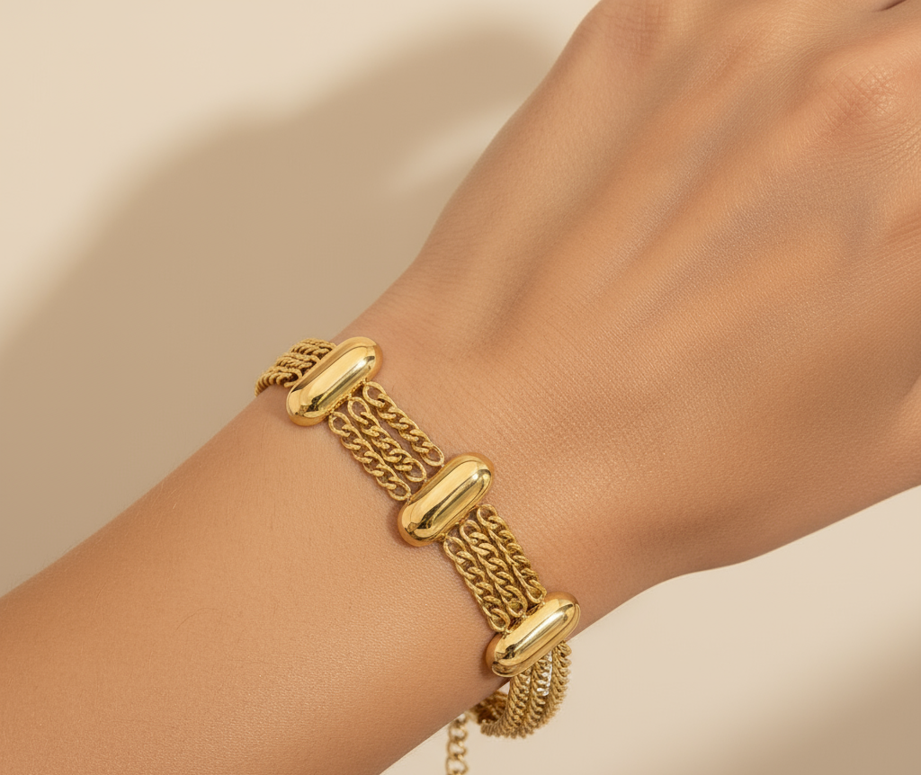 Noa Bracelet 18k Gold Plated Waterproof Jewellery Gift Box
