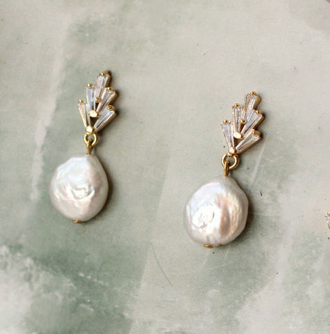 Art Deco Crystal Pearl Earrings