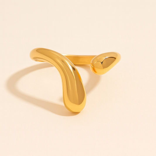 Liora Ring 18K Gold Waterproof Modern Anti Tarnish