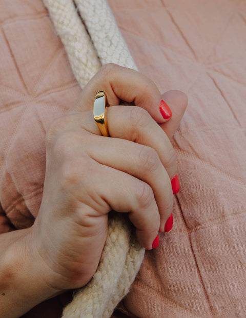 Gold Raised Fluid Ring, Waterproof