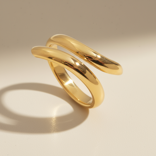 Alma Ring 18k Gold Plated Sleek Waterproof Ring Gift Box