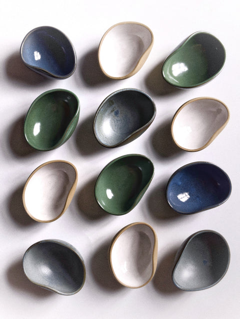 Pebble Bowls - Distorted