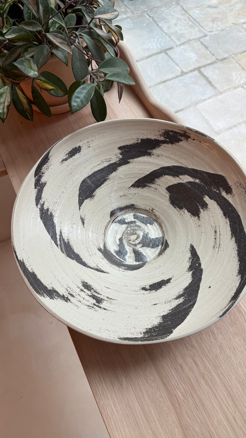 KOLAB Large Marble Serving Bowl
