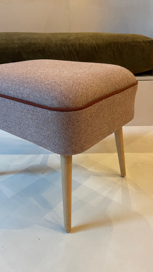 Tweed Footstool : Contrast Pipe