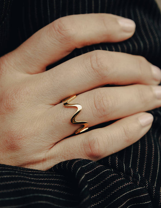 Gold Wave Ring, Waterproof