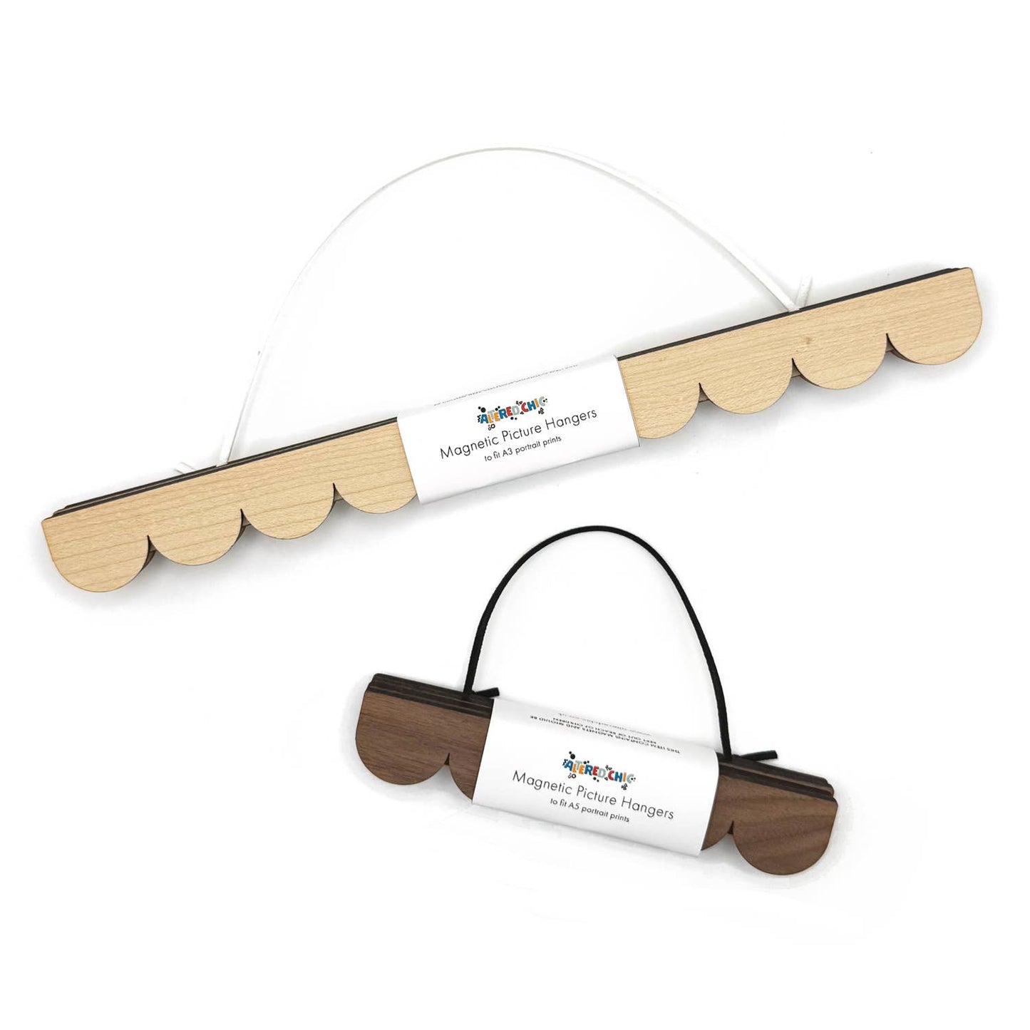 A4 Scalloped Walnut Wall Print Hanger
